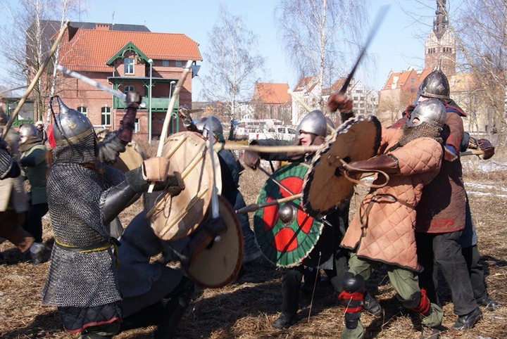 Wiosenny zjazd wojów i Wikingów zdjęcie nr 67402