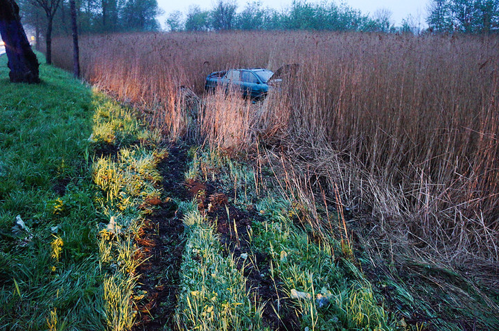 Karczowiska Górne: dachowanie fordem zdjęcie nr 69454