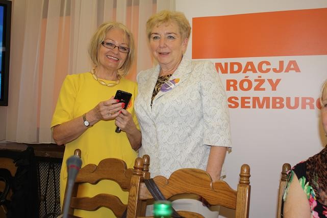 Kobiety biorą sprawy w swoje ręce zdjęcie nr 69635