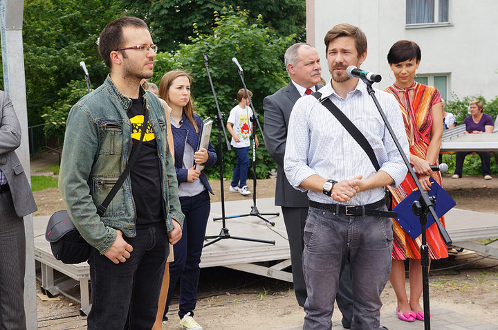 Plac zabaw w prezencie zdjęcie nr 70636