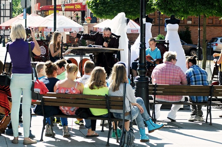 Życzenia od hrabiego, "Zemsta" w prezencie zdjęcie nr 74777