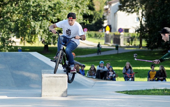 Elbląg Wielkie zawody na małym skate parku