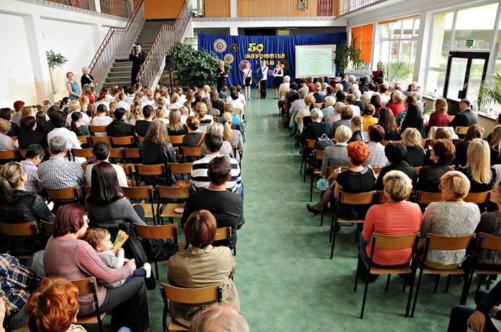 SP 19 stuknęło 50 lat zdjęcie nr 76966