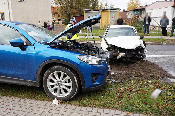 Stawidłowa: czołowe zderzenie "na podwójnym gazie" zdjęcie nr 77191