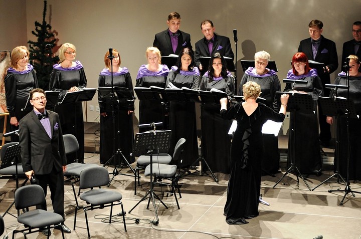 Niezwykłe urodziny niezwykłej dziewczynki zdjęcie nr 80492