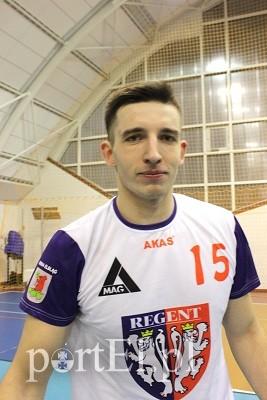 15. Pietrulewicz Łukasz – Awangarda Volley Liga.
Siatkarz drużyny „Nauka Jazdy Regent”, gra na