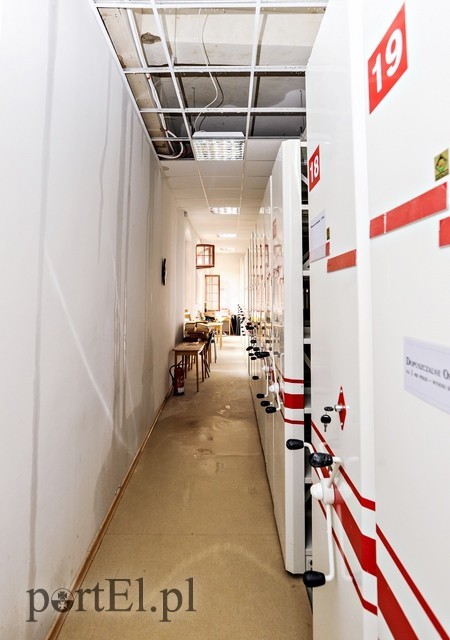 Powódź w bibliotece zdjęcie nr 84457