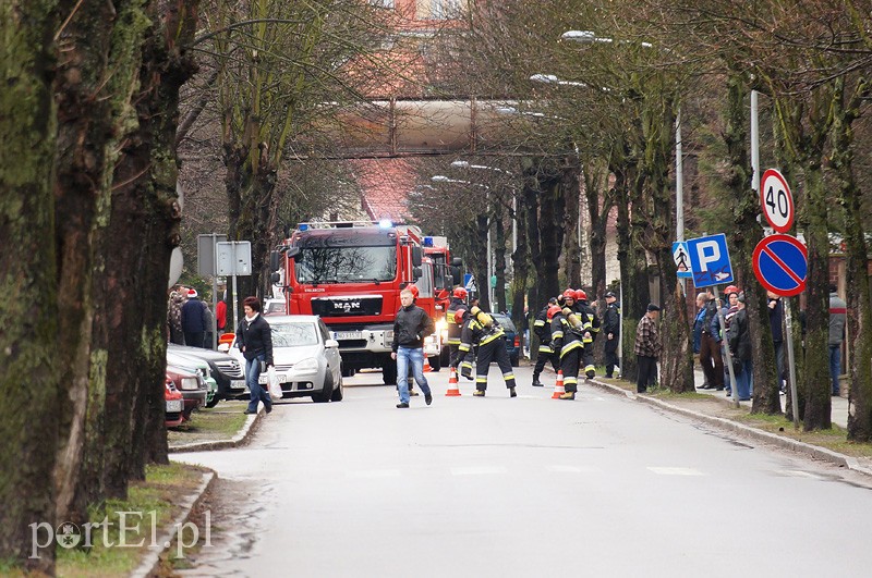 Elbląg Alarm bombowy w szpitalu przy Komeńskiego