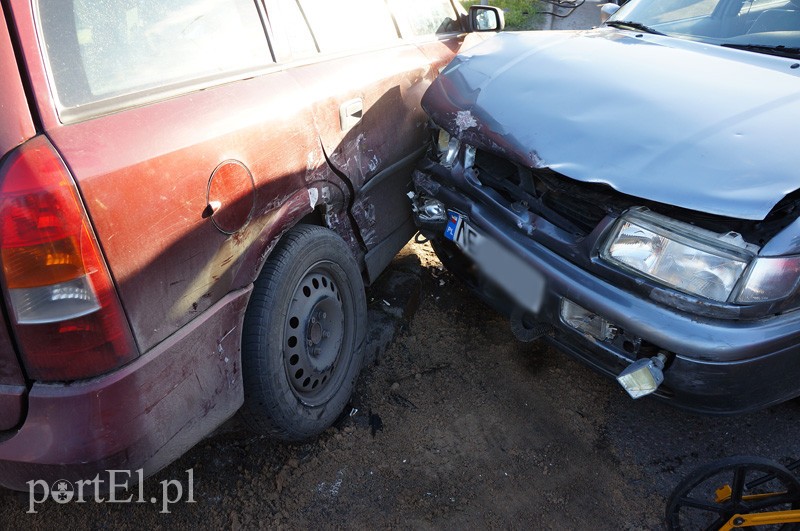 Wypadek na zjeździe z mostu zdjęcie nr 86139