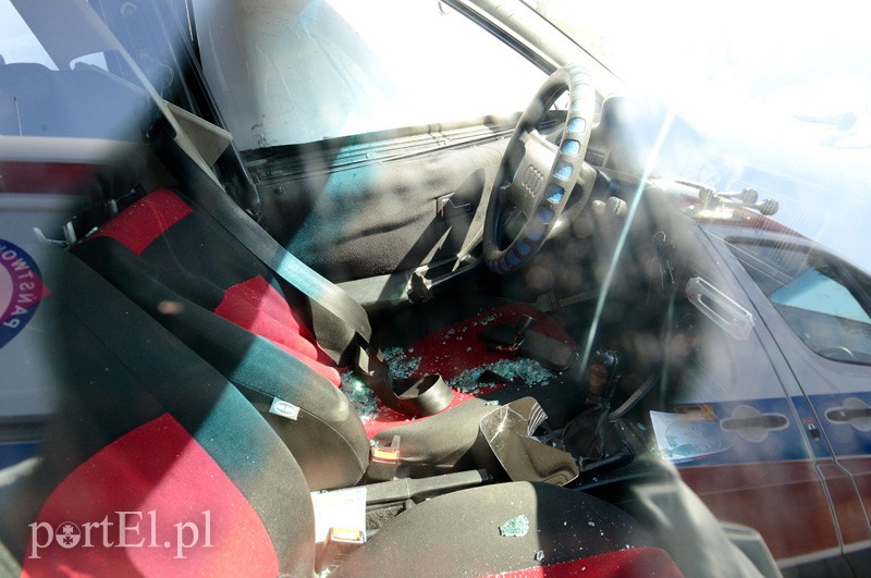 Audi wjechało wprost pod autokar zdjęcie nr 86420