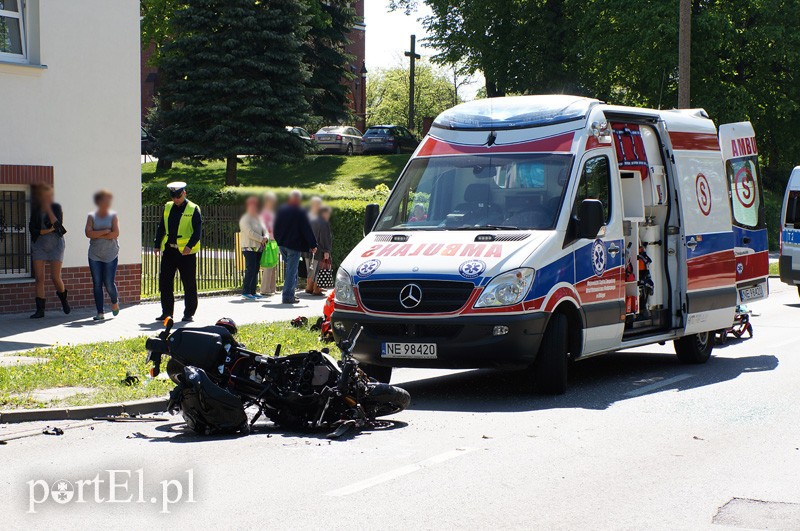 Elbląg Wypadek na Wiejskiej - motocyklista ciężko ranny