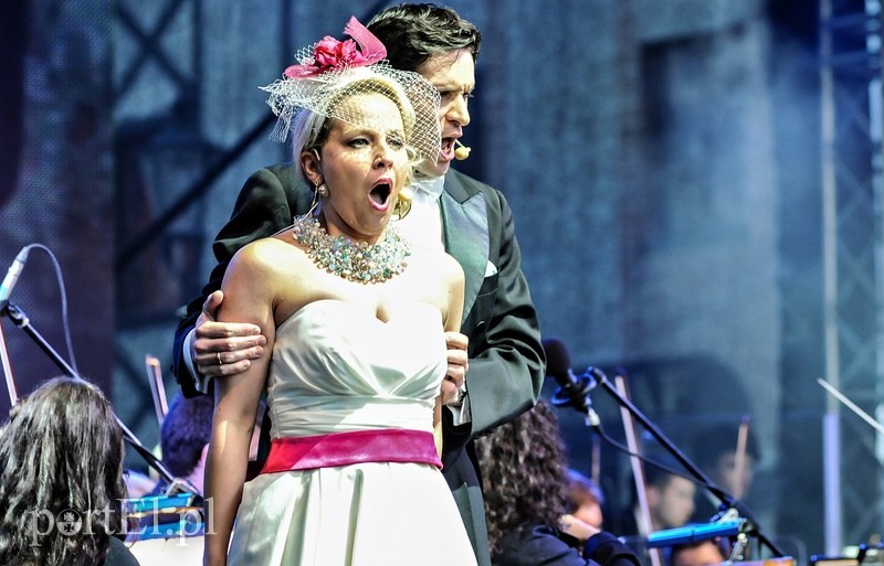 Usta milczą, dusza śpiewa zdjęcie nr 90074