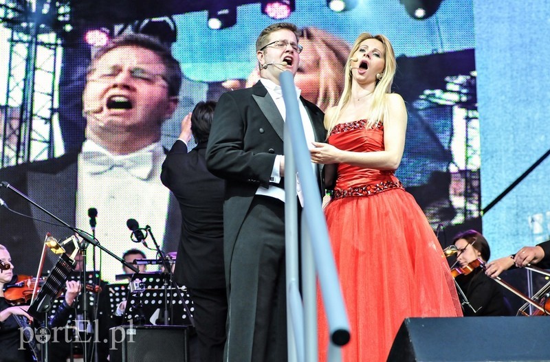 Usta milczą, dusza śpiewa zdjęcie nr 90059