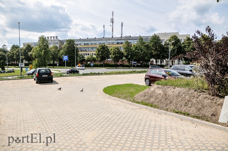 Przed szpitalem zaparkujesz, ale musisz zapłacić zdjęcie nr 90804