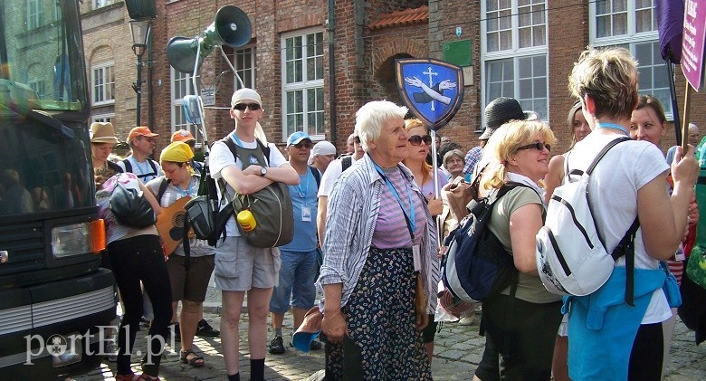 Piechotą na Jasną Górę. Pielgrzymi już na trasie zdjęcie nr 91720