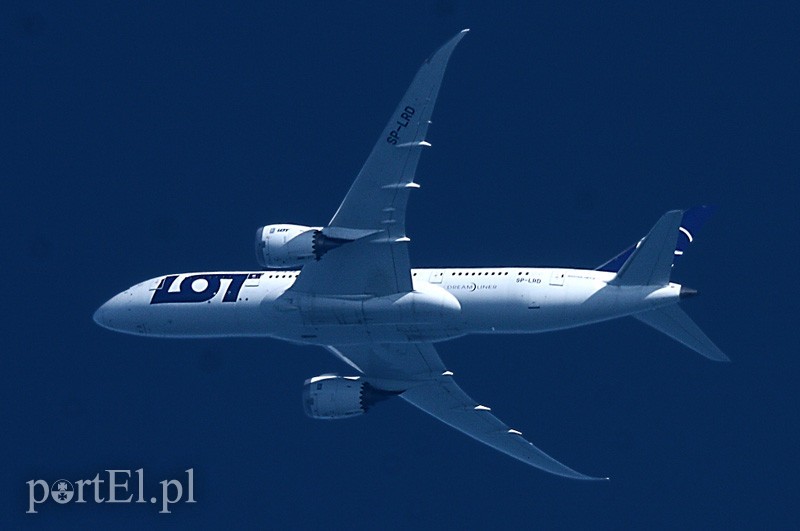 Boeing B788 Dreamliner - LOT