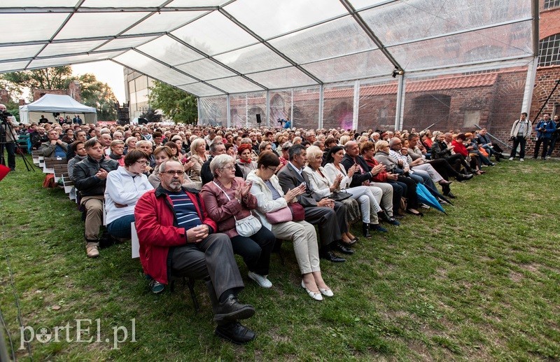 Piotr Dąbrówka z Księżycową Statuetką zdjęcie nr 92576