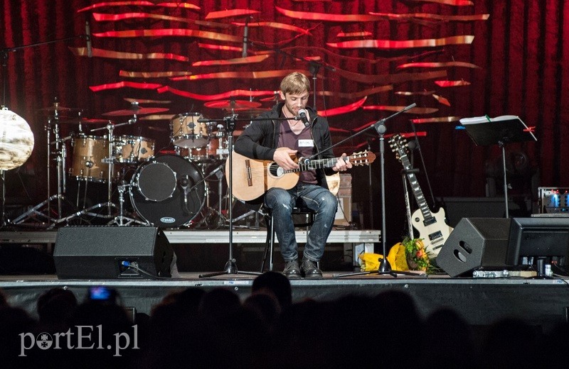 Piotr Dąbrówka z Księżycową Statuetką zdjęcie nr 92591