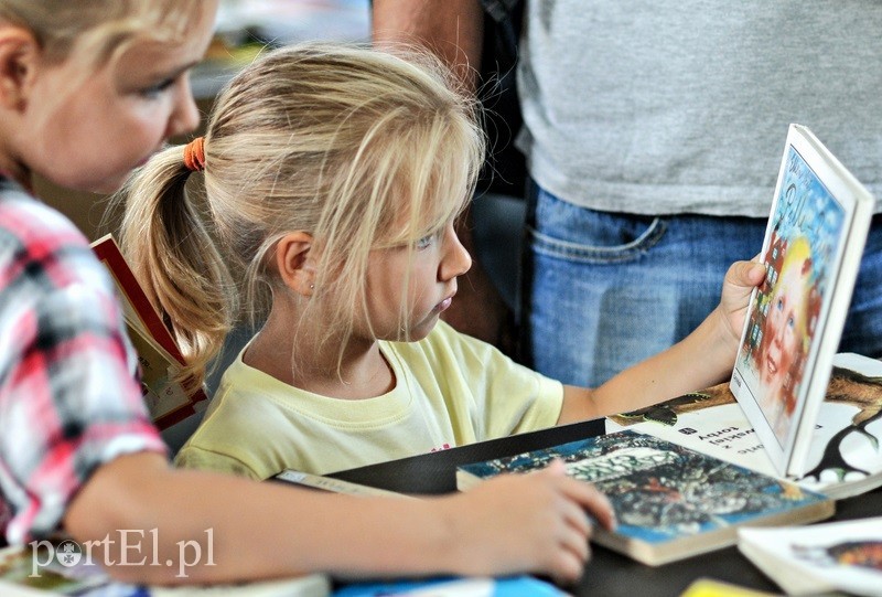 Kiermasz książek zdjęcie nr 92680