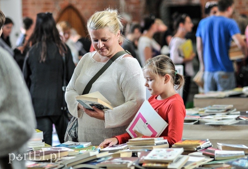 Kiermasz książek zdjęcie nr 92679