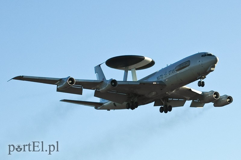 Lubię patrzeć na samoloty zdjęcie nr 97654