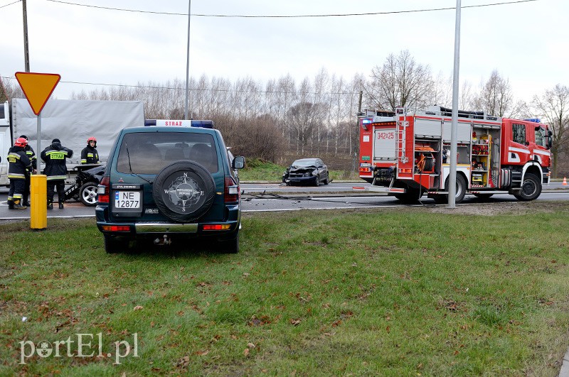 Elbląg Wypadek w Kazimierzowie: dwie osoby w szpitalu