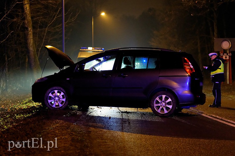 Wypadek w Dąbrowie: jedna osoba ranna zdjęcie nr 98944