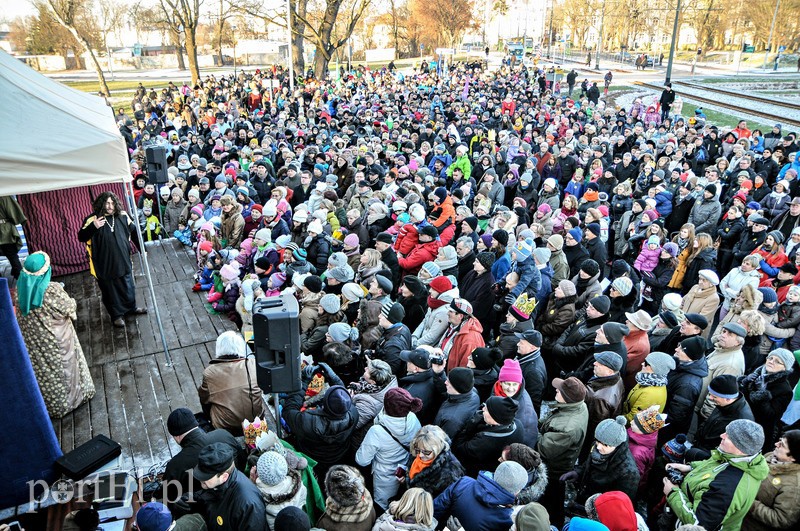 Trzej królowie przeszli ulicami Elbląga zdjęcie nr 99031