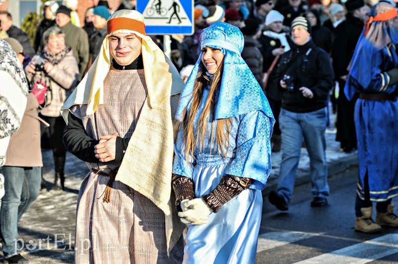 Trzej królowie przeszli ulicami Elbląga zdjęcie nr 99025