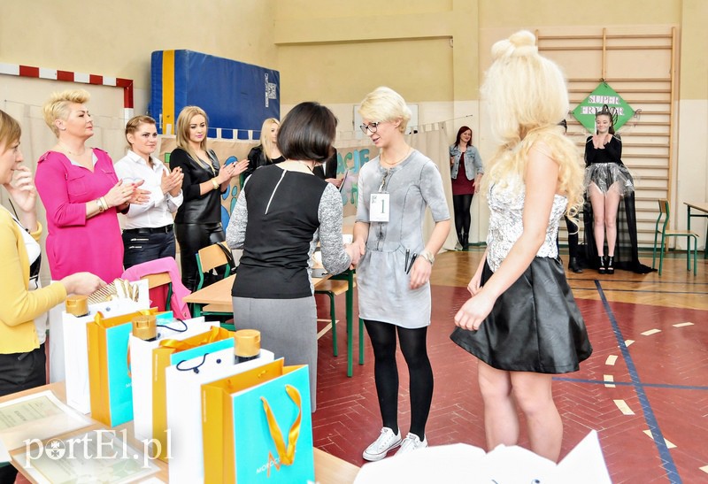 Przyszłość ma niebieskie usta zdjęcie nr 102658