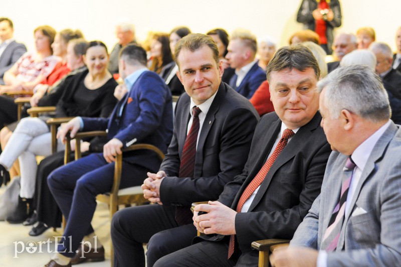  Nagrodzeni za działalność artystyczną zdjęcie nr 104174