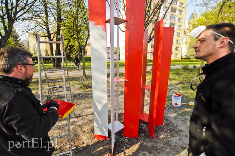 Odmalowali formy przestrzenne zdjęcie nr 105154