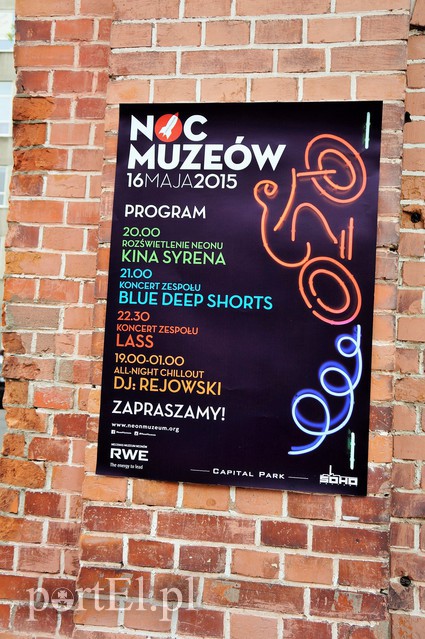 Elbląg Kina nie ma, neon świeci