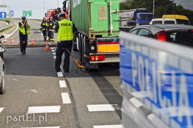  Tir uderzył w osobówkę zdjęcie nr 108186