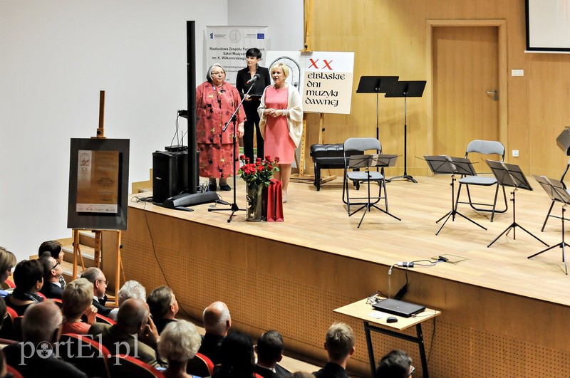 Muzykę dawną znają i grają tu od dawna zdjęcie nr 108982