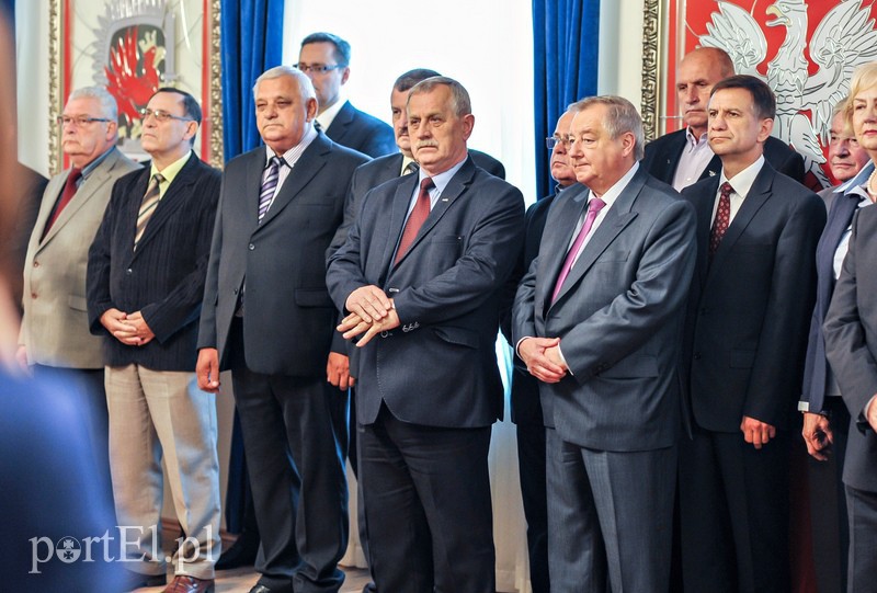 Dla żołnierza sztandar to wielki honor zdjęcie nr 109115