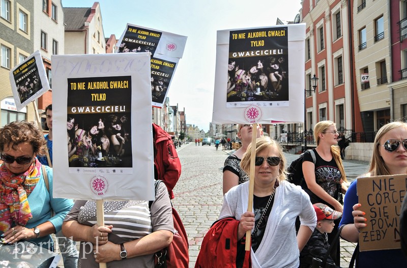 Protest w obronie ofiar gwałtów zdjęcie nr 110150