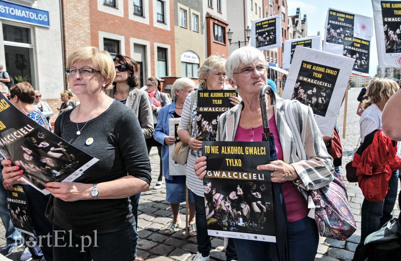 Protest w obronie ofiar gwałtów zdjęcie nr 110149