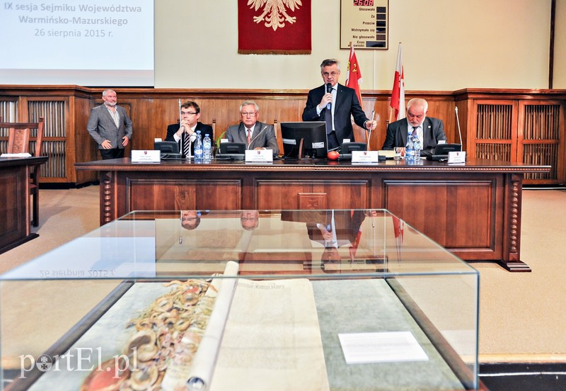 Trzeba mówić jednym głosem zdjęcie nr 112090