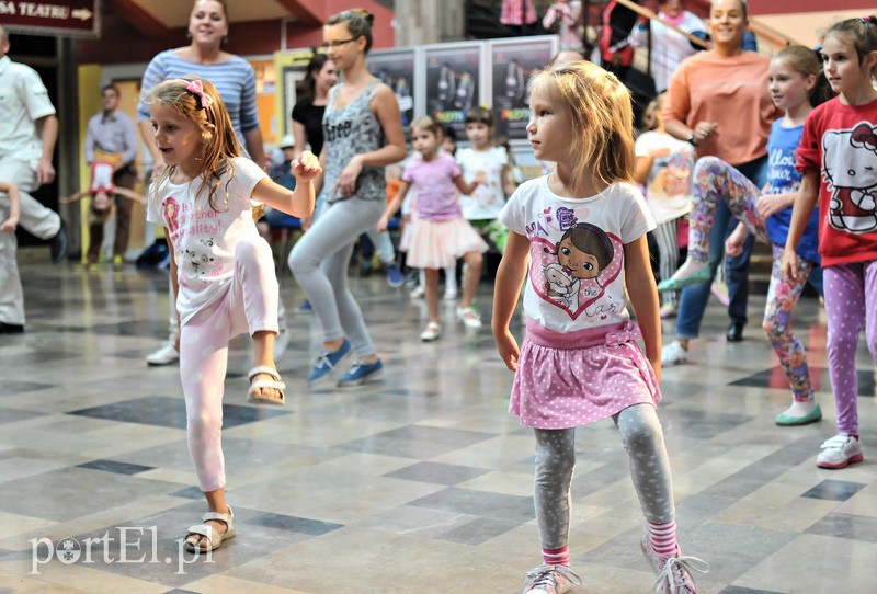 Tanecznym krokiem w nowy sezon zdjęcie nr 112713