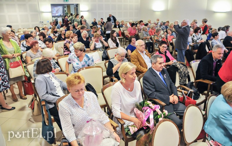  Oby nowych koleżanek było jak najmniej zdjęcie nr 112862