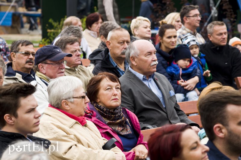 Charyzma i energia na scenie zdjęcie nr 113286