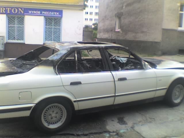 Elbląg Spalone BMW