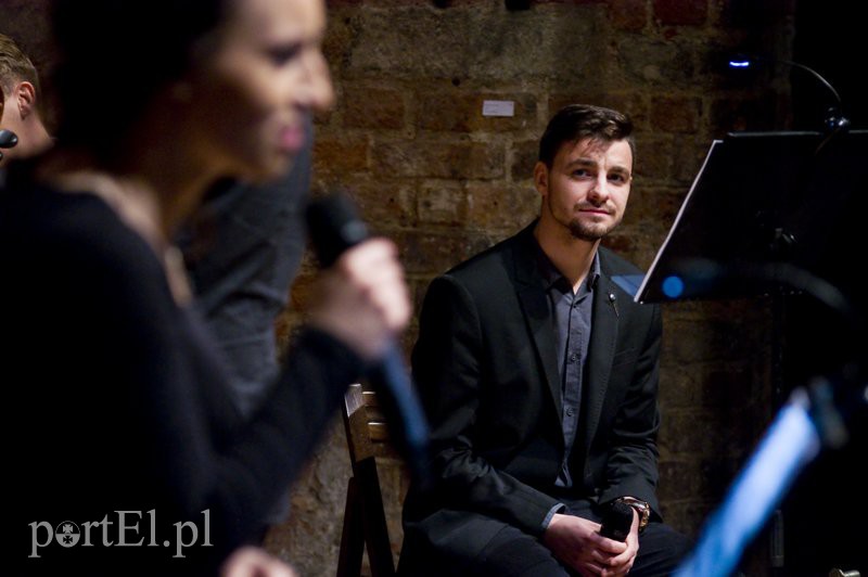 Koncert chóru w Galerii EL zdjęcie nr 116370