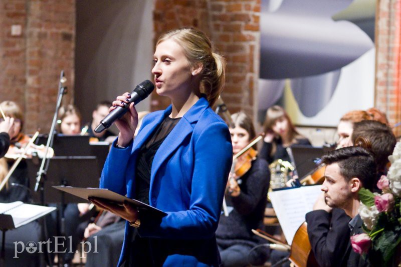 Koncert chóru w Galerii EL zdjęcie nr 116379