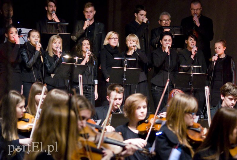 Koncert chóru w Galerii EL zdjęcie nr 116365