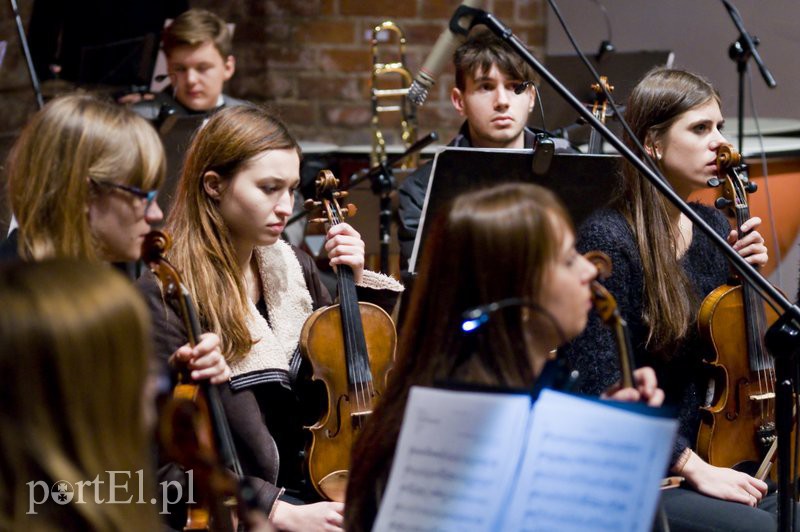 Koncert chóru w Galerii EL zdjęcie nr 116369