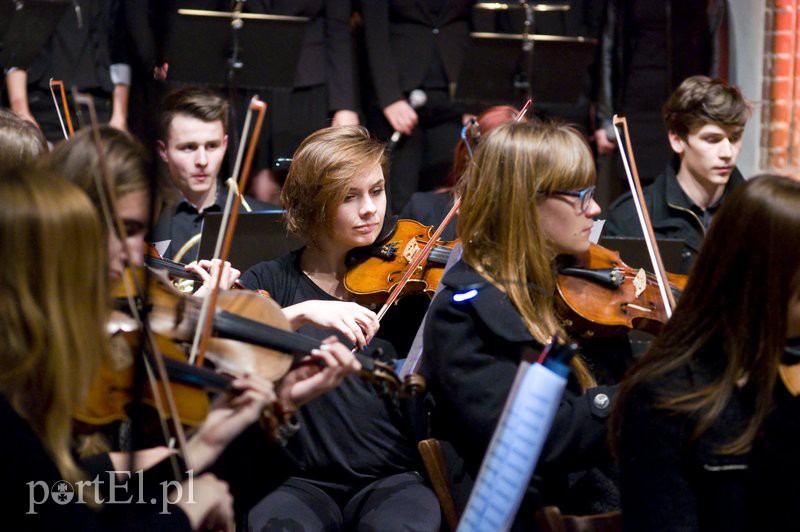 Koncert chóru w Galerii EL zdjęcie nr 116364