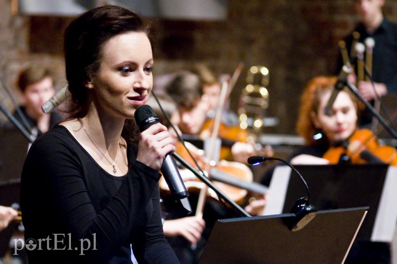 Koncert chóru w Galerii EL zdjęcie nr 116363