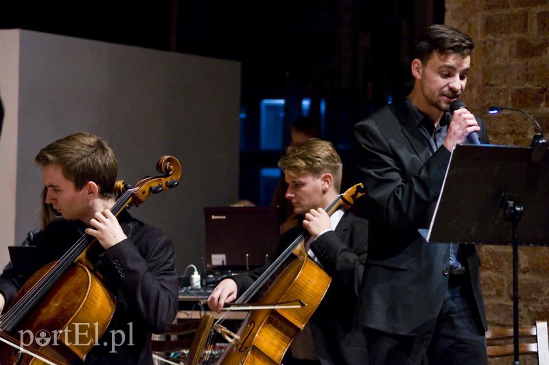 Koncert chóru w Galerii EL zdjęcie nr 116366